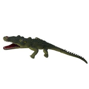 Green Crocodile/Alligator Reptile Realistic Plastic Toy Figure 3D Shapes